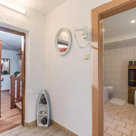 Vakantiehuis In Near Spieljoch Lift, Cleaning Included Fügen